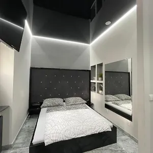  Apartament Nowoczesny Apartament: Targi Mtp I Pkp Polska